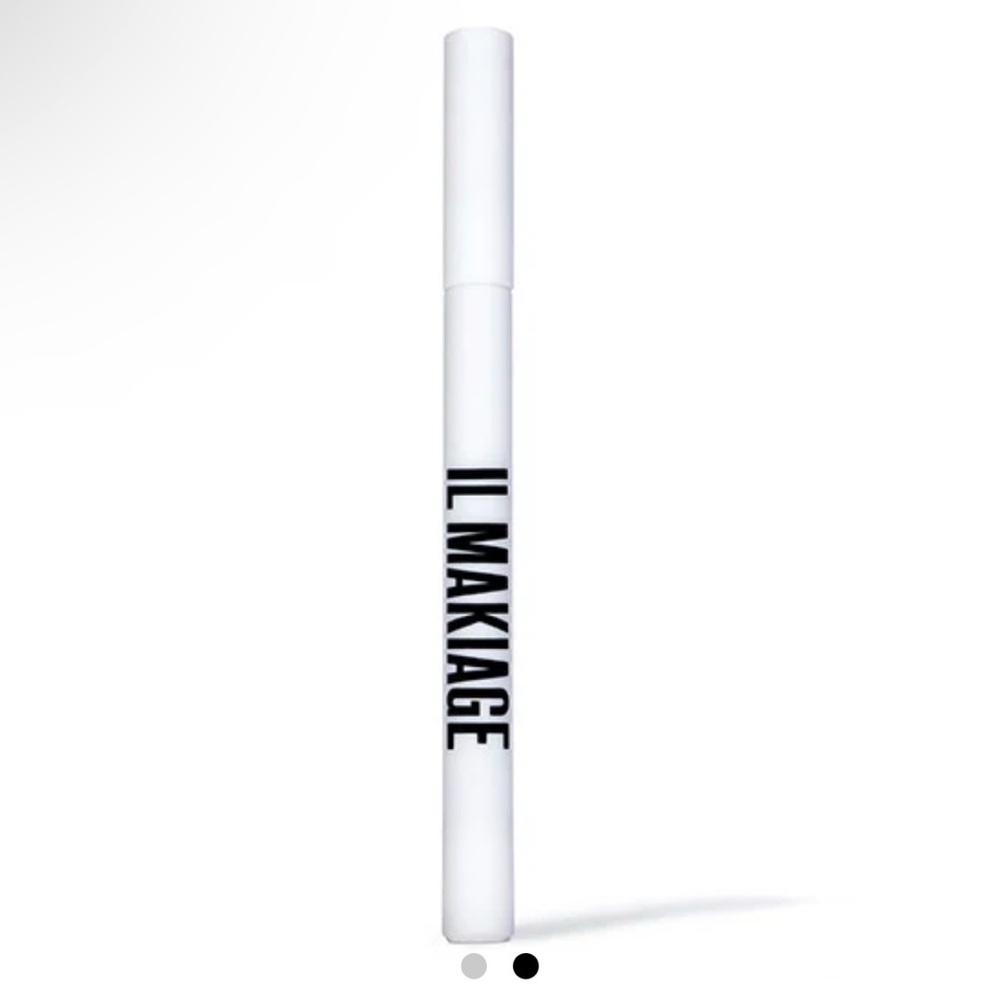 Il MAKIAGE BLACK CARD LIQUID EYELINER
ULTRA-BLACK WATERPROOF LINER 1.5 ML